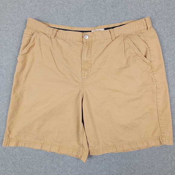 Disney Parks Shorts Mens Size 42 Khaki Flat Front - Picture 1 of 16